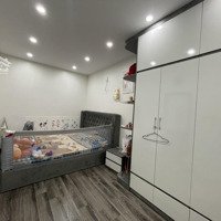 Bán Nhà Đường Cầu Giấy, 9,7 Tỷ Vnd, 40 M2 - Uy Tín - Chất Lượng Hot!