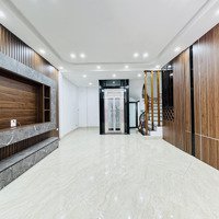 Bán Nhà Nguyễn Văn Cừ, 44M2,6 Tầng, Thang Máy , Full Nội Thất, Gần Phố Cách Cầu Chương Dương 200M