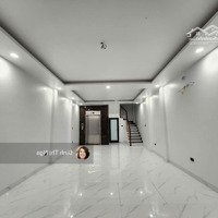 Nhà Mới - Ở Ngay - Thang Máy - Ô Tô Đỗ Cửa - Đỗ Quang, Cầu Giấy - 50M2