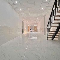 Bán Nhà Lầu Mặt Tiền Ngã 3 Giao Phạm Văn Thuận- Nguyễn Văn Hoa Giá Ngộp, Từ 12,5 Tỷ Giảm Còn 9 Tỷ.