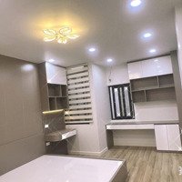 Bán Nhà Mặt Phố Kinh Doanh Sầm Uất Trung Tâm Quận Ba Đình 62M2 5 Tầng Thang Máy.8 Ngủ. Gara Ô Tô