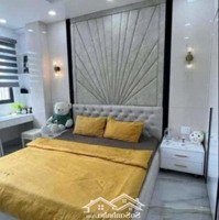 Nhà Đẹp Đón Tết, 4 Tầng, 28M2, Hẻm Thông, Gần Mặt Tiền Lý Chính Thắng, Quận 3, Nhỉnh 4.X Tỷ