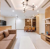 Cần Cho Thuê Căn Hộ Vinhomes Central Park 84M2 2 Phòng Ngủview Thoáng