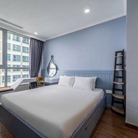 Cần Cho Thuê Căn Hộ 2 Phòng Ngủđầy Đủ Nội Thất Tại Vinhomes Central Park. Liên Hệ: 0559480490