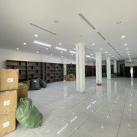 Cho Thuê Mặt Bằng 200M2 Ngang 10M Mặt Tiền Thích Quảng Đức Giá Bán 30 Triệu Khu Hà Quang 2