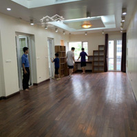 Cho Thuê Nhà Phố Trần Quốc Hoàn - Cầu Giấy, 100M2 X 4T, Lô Góc 9X12M, Chia Phòng, Ô Tô Đỗ Cửa,...