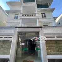 Cho Thuê Nhà Phố Trần Quốc Hoàn - Cầu Giấy, 100M2 X 4T, Lô Góc 9X12M, Chia Phòng, Ô Tô Đỗ Cửa,...