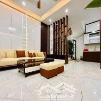 Bán Nhà Ngõ 111 Quan Hoa, Cầu Giấy, Gần Phố, Thoáng Trước Sau, 38 M2 4 Tầng , 8.55 Tỷ