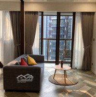 Bán Gấp Căn Hộ 1 Phòng Ngủ , 50M2 , View Cầu Bason , Giá Bán 9Ty Bao Ra Tên