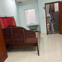 Cho Thuê Nhà Trọ Đẹp Tại Kdc Bình Hưng, Gần Bến Xe Q8, Phòng Lớn, 2, 8 Triệu Bao Điện Nước