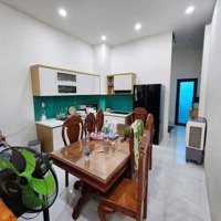 Cần Bán Căn Nhà 1 Trệt 2 Lầu Có 4 Phòng Ngủ, 66M Đất 170M Sàn 1 Xẹt Nguyễn Xiển Cách Vinhomes 200M.