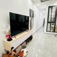 Nhà mặt tiền đường 12 phước bình DT 100m, 2 phòng ngủ,