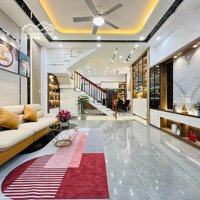 Hạ Giá !! Bán Gấp Nhà 60M2, Giá Bán 1 Tỷ 850 Triệu Nguyễn Văn Quá Vào 100M, Quận 12 Hẻm Xe Hơi 6M, Shr