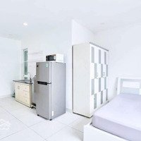 Studio Cửa Sổ Lớn - Máy Giặt Riêng - Dịch Vụ Dọn Phòng - Thảo Điền Quận 2