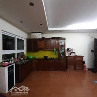 Cắt Lỗ - Giảm Cực Sâu Bán Nhanh Căn 70M2 -Kđt Xa La , Sổ Hồng Chính Chủ , Nhà Full Nội Thất !