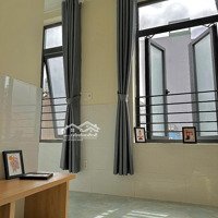 Khai Trương Studio Cửa Sổ Trời - Full Nội Thất - Giá Mềm - Gần Ngã 4 Hàng Xanh