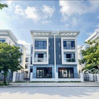 Bán Căn Ngoại Giao Mặt Đường Lê Quang Đạo Kéo Dài Rộng 200M2 Cực Đẹp, Chỉ Vài Bước Chân Ra Đến Hồ