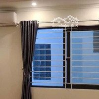 Nhà Nguyên Căn Cho Thuê Phố Nguyễn Văn Cừ Gara Ô Tô 90M2-4N- 17 Triệu Vào Ở Luôn