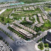 Biệt Thự Song Lập 200M2 View Sông Giá Bán 9 Tỷ ( 45 Triệu/M2) Nhận Nhà Ngay Khu Trung Tâm Gần Ngay Clubhouse