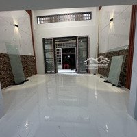 Bán Nhà Đường Bến Vân Đồn, 60M2, Gần Cầu Ông Lãnh, Quận 4, Nhỉnh 3 Tỷ