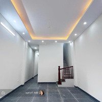 Kinh Doanh - Văn Phòng - Thang Máy - Ô Tô Đỗ Cửa - Đỗ Quang, Cầu Giấy - 50M2