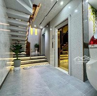 Lên Sóng Siêu Phẩm Đ. Nguyễn Giản Thanh, Q.10 Chỉ 3 Tỷ 880 / 72M2 - 1 Lửng 2 Lầu. Ôtô Ngủ Trong Nhà