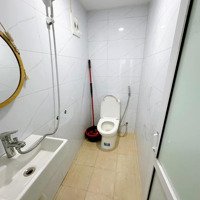 Nhỉnh 2 Tỷ - Tập Thể 60M 2 Tầng Trung Tâm Hai Bà Trưng - 2 Ngủ 2 Wc Khép Kín - Sđcc