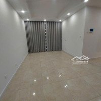 2 Phòng Ngủ 2 Vệ Sinhtầng Trung Tòa C1 Bán 6.4 Tỷ Vinhomes D''capitale Trần Duy Hưng - Hotline 0979407996