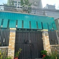 Sát Siêu Thị Megamarket. 68M2(5X13,5) 3Tầng-5Pn-Hxh Thông. Chỉ 4Tỷ29