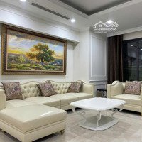 Cho Thuê Căn Hộ 3 Phòng Ngủ, Đủ Đồ 22 Triệu/Th Tại Luxury Park Views Cạnh Công Viên, Vào Ở Ngay