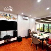 Bán Gấp Nhà Mặt Phố Nguyễn Lương Bằng - Đống Đa - Kinh Doanh Đẳng Cấp.diện Tích82M2 X 4 Tầng.mặt Tiền5.2M