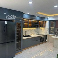 Nhà Giá Rẻ Đường Đào Duy Anh, P.9, Phú Nhuận. Giá: 4 Tỷ 100/75M2. Nhà Còn Mới. Sổ Hoàn Công Đầy Đủ.