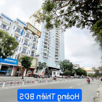 Nhà Đẹp Nguyễn Sơn - Ngay Phố Ngân Hàng - 2 Tầng - 3 Phòng Ngủ- Giá Chỉ 4 Tỷ 2