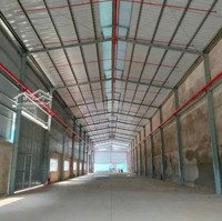 Cho Thuê Xưởng Tân Uyên 2.100M2 Xưởng 1.320M2 Giấy Tờ Đầy Đủ Lh Em Lam