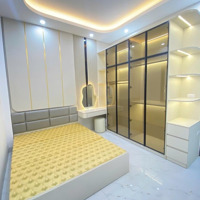 Chủ Muốn Bán Lắm Rồi! Bán Nhà Cầu Giấy, 40M2*4T,Mặt Tiền5 M, Chào 7,45 Tỷ Có Thương Lượng