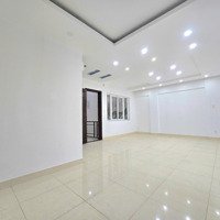 Nhà Nguyên Căn Đường Trương Công Định,Diện Tích10X20M Trệt 3 Lầu