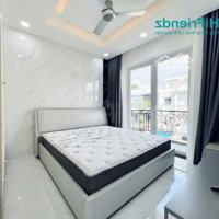 1 Phòng Ngủrộng 50M2 - 2 Ban Công To - Nội Thất Cao Cấp Mới 100% - Mai Chí Thọ