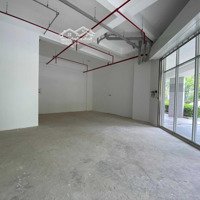 Cần Bán Căn Shophouse Vị Trí Đẹp Ngay Trung Tâm Phú Mỹ Hưng, Thanh Toán Theo Tiến Độ Và Htls