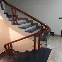 Hiếm - Tôi Cho Thuê Nhà Mới Đẹp, Hai Đường Đi, 105M2, 5T; Nhà Hàng, Kd, Vp Thái Thịnh - 27 Triệu