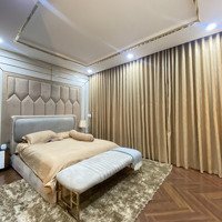 Gấp Bán! Nhà Đẹp -Dt To: 130M2 - Bàn Cờ, Quận 3, 4 Tầng+Nội Thất (Có Hồ Bơi) Giá Bán 25 Tỷ, O902323354