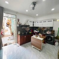 Về Quê Sinh Sống_Nhà 2 Tầng_40M2_2 Mặt Hẻm_ Để Lại Toàn Bộ Nội Thất_ Giá Bán 2,85 Tỷ