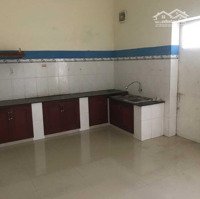 Cho Thuê Nhà 1 Trệt 1 Lầu 1 Pn, 3 Wc Phường Long Toàn, Bà Rịa Có Sân Vườn Liên Hệ 0908.353727