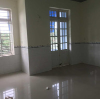 Cho Thuê Nhà 1 Trệt 1 Lầu 1 Pn, 3 Wc Phường Long Toàn, Bà Rịa Có Sân Vườn Liên Hệ 0908.353727