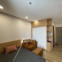 Cần Bán Căn 30M2 Studio Full Đồ Như Ảnh Giá Bán 1.880 Tỷ Bao Phí Solforet Ecopark