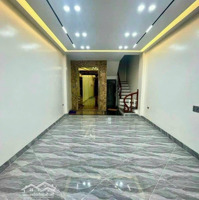 Bán Nhà Thạch Bàn 6 Tầng Thang Máy 42M2 - 7 Tỷ. Mới Đẹp, Gara Ô Tô