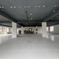 Cho Thuê Sàn Tầng 3 Diện Tích 390M2 Giá Bán 128 Triệu.