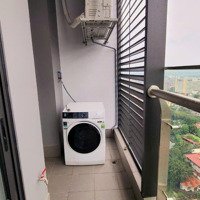 Cần Bán Vinhomes Bắc Giang, View Hồ, 2 Ngủ, 2 Vệ Sinh Đủ Đồ. Giá Bán 3,3 Tỷ. Liên Hệ: 0968,938,694