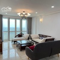 Bán Căn Hộ Tầng Cao 182M2 View Xanh Mát Tại Tòa P2 Ciputra