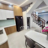 Bán Lại Nhà Siêu Đẹp, Rất Hiếm, Nội Thất 5 Sao, 7 Phòng Ngủ, Tiện Đi Lại Các Phố Lớn, Đủ Nội Thất