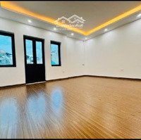 Bán Nhà Riêng Đường Ô Cách, 5,3 Tỷ Vnd, 36 M2 View Thoáng, Chính Chủ